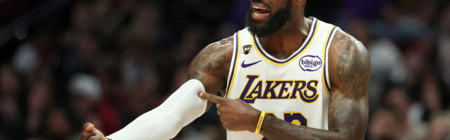 NIKO NIKAD KAO ON! Lebron Džejms oborio rekord po broju odigranih mečeva u NBA ligi! (VIDEO)