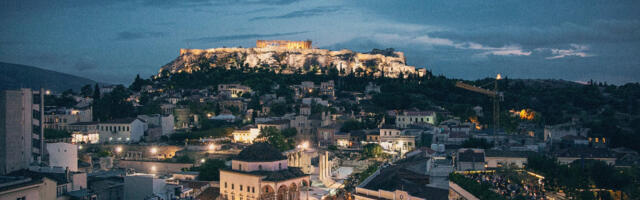 “Ne možemo da budemo ogroman hotel”: Uvode se ograničenja za turiste u Grčkoj, najavljene oštre mere