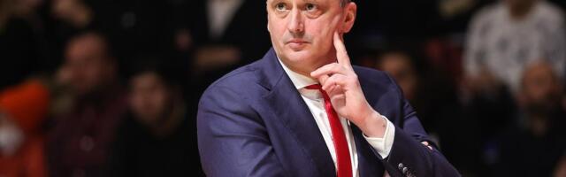 GOSPODIN, TRENER, INSTITUCIJA - Radonjić Dejan