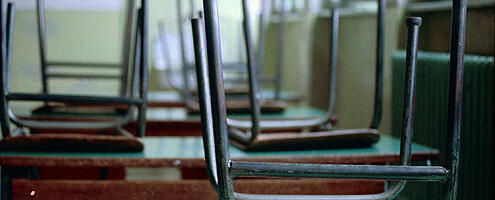 Unija sindikata prosvetnih radnika Srbije traži korekciju plata