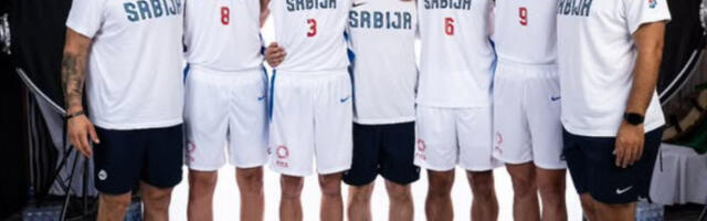 ŠOK - KENGURI NADLETELI ORLOVE: Srbija izgubila od Australije i otežala sebi put ka odbrani svetskog trona!