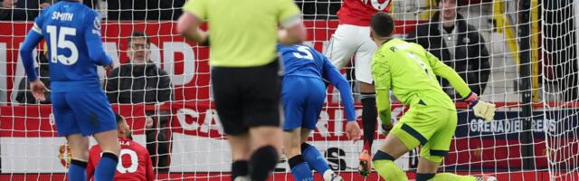 Istorijski rekord za Bornmut na „Old Trafordu“!