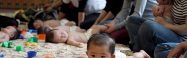 Јапан: број рођених опао на рекордно низак ниво у 2025. години