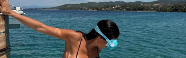 Nevaljali kupaći i zanosne obline: Žena čuvenog Srbina raspalila maštu muškarcima objavama na Instagramu /FOTO/