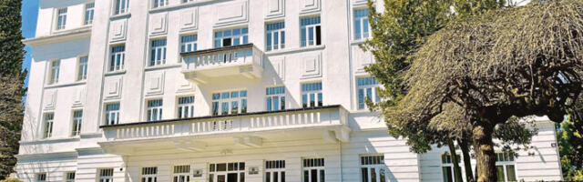 Под­го­ри­ца у пе­ри­о­ду по­ли­тич­ке (не)ста­бил­но­сти