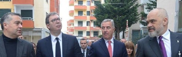 Mafijašku vladavinu Vučića i Mila istorija ne sme da zaboravi