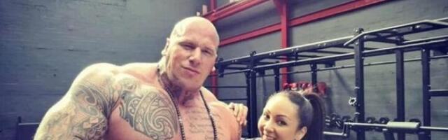 Žena najstrašnijeg čoveka sveta je seks bomba