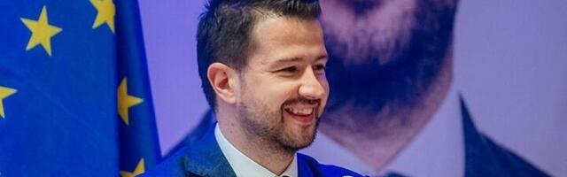 Milatović: Decu sam krstio u SPC