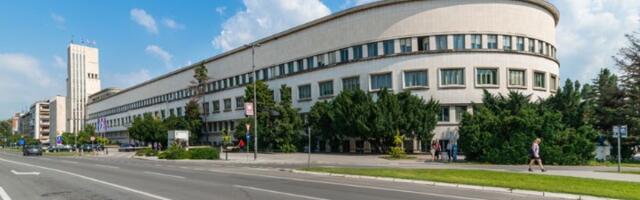 NPS: Brutalan fizički napad na Nemanju Šarčevića u Skupštini