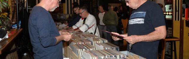 Još jedna berza ploča u “Srpskom pabu“