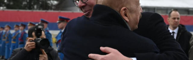 Vučić ispratio Alijeva: “Hvala Vam, dragi prijatelju, na poseti! Do skorog viđenja!” (FOTO)