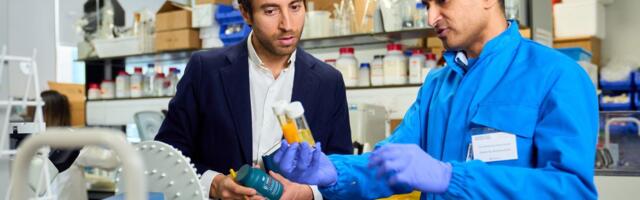 Zaradio 15 milijardi evra, a nije Mesi ni Ronaldo, niti je fudbal bitan: Neverovatna priča bivšeg igrača Arsenala