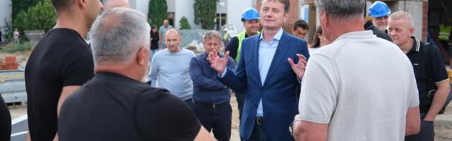 NEĆE JOJ BITI RAVNE U SRBIJI: Ovo mesto na istoku dobija supermodernu školu, samo sala ima 1.000 kvadrata! Glišić poručio: Krenuću u nenajavljene kontrole FOTO