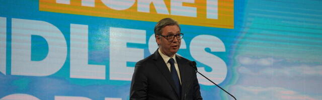 Vučić najavljuje: Za Nišlije besplatni udžbenici od prvog do osmog razreda i gradski prevoz