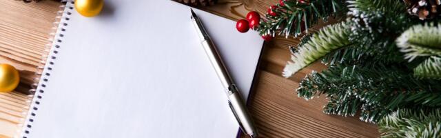 Božićne poruke s foricama i mimovima kao „težak krindž“: Kako smo zaboravili da čestitamo praznike najbližima