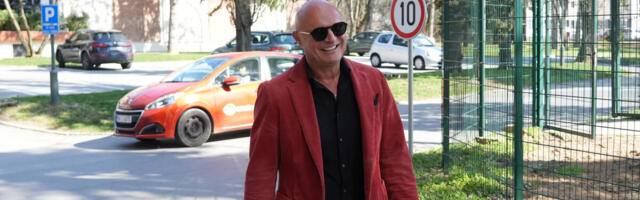 BESNOM MAŠINOM NALETEO NA KOLEGU ISPRED GRANDA: Kojić van sebe, jedva je ovo izustio