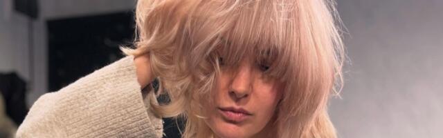 Pevačica suprugu pored SINA i ĆERKE RODILA BLIZNAKINJE: "Tada sam sazrela više nego za 38 godina" (FOTO)