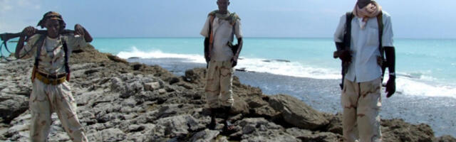 Пирати отели још један брод код обале Сомалије, подигнут ниво узбуне