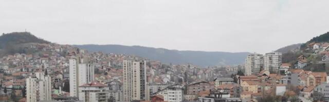 "KAD ME NEKO PITA KAŽEM DA ŽIVIM U LEPOJ BRENI": Užice ima najluđe nadimke za ZGRADE, tu je i ŠARULJA, SIVONJA...
