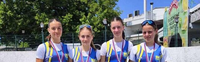 FOTO: Sedam medalja za veslače Begeja 1883 na Beogradskoj internacionalnoj regati