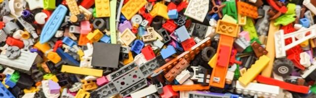 "Ovo je zločin pun zlobe!": Ukrali 5 tona Lego kocki i udžbenike namenjene siromašnoj deci Afrike