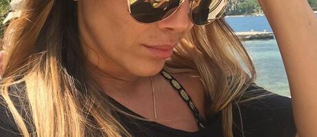 "IMALA SAM 43 KILOGRAMA, BILA SAM NA IVICI ANOREKSIJE" Naša pevačica (39) potražila stručnu pomoć: "Imala sam modrice od mršavosti, nisam mogla da sedim"