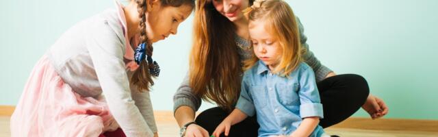 Angažovanje dadilja preko agencija i društvenih mreža: Ko i pod kojim uslovima čuva decu