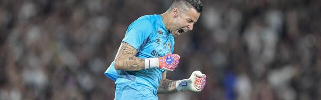 Oborio je neverovatan svetski rekord i produžio ugovor: Ovaj čovek je neuništiv – igraće do 47. godine!