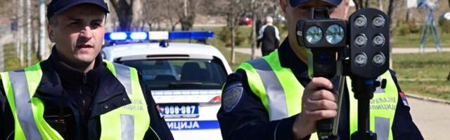 Policija u Zrenjaninu oduzela kamion vozaču bez dozvole, dva puta osuđivan zbog težih saobraćajnih prekršaja