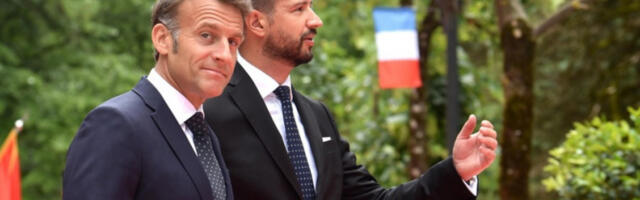 Макронов рејтинг најбољи за 12 месеци, али и даље га подржава само 26 посто Француза