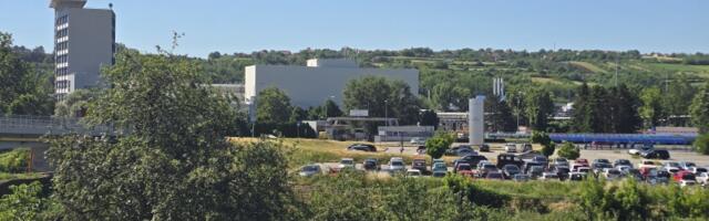 REKORD: Izvoz privrede Kragujevca premašio MILIJARDU, ostvaren suficit od 373 MILIONA €