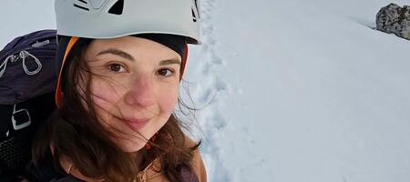 ALPINISTKINJA ANTONIJA (36) POGINULA U RUMUNIJI! Popustilo sidrište za uže, njih četvoro se survalo u provaliju duboku 12 metara! (FOTO)