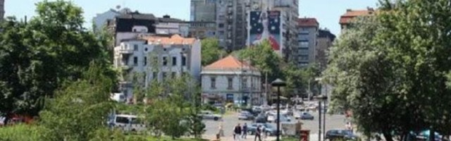 Uništavaju park na Slaviji zarad interesa investitora