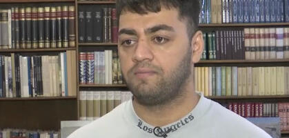 Mladi Avganistanac u Srbiji našao dom: Tražio je azil, dobio karton, a sada ima pravu ličnu kartu