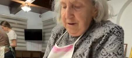 "Dva puta su bacali bombu na moju kuću – ali ona nije na prodaju!" Potresno svedočenje Gordane Dedić iz Orahovca: "Pretrpeli smo velika stradanja..."