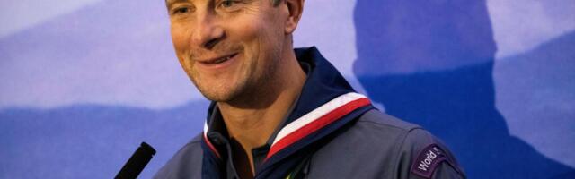 Pustolov koji bi preživeo i apokalipsu: Ber Grils pokazao sina i otkrio da je kenuo njegovim stopama!