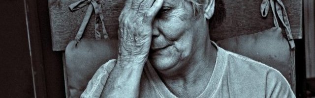 DIREKTAN SUDAR! Baka završila na šoferki! Nije mogla da se zaustavi! (Video)