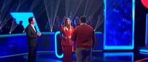 Nesvakidašnja situacija u Superpoteri: Učesnik doneo poklon Milici Tragačici, Memedović se odmah umešao (VIDEO)