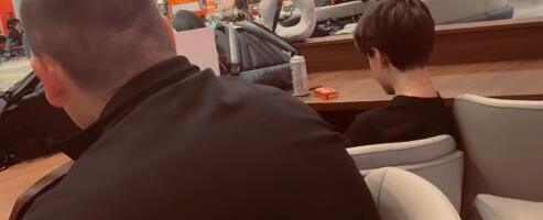 SLOBA I JELENA SA DECOM USKORO STIŽU U BEOGRAD! Pevačeva žena se oglasila u cik zore: Bože, ljudi, ne smrti Sutomore...!