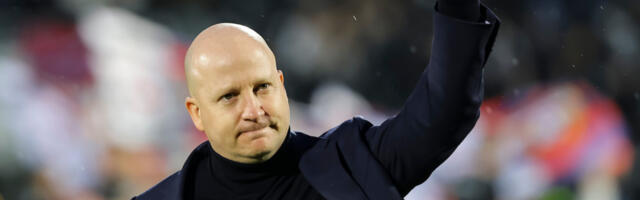 Marko Nikolić zapalio Atinu: Srušio Olimpijakos, navijači ga dočekali kao Boga (VIDEO)