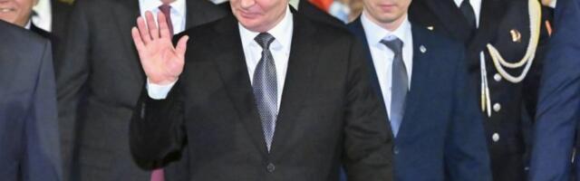 ZAŠTO JE PUTIN OVO URADIO U PEKINGU? Jedan potez pokrenuo LAVINU spekulacija - Kinezi uzvratili, pogledajte detalj na limuzini! (VIDEO)