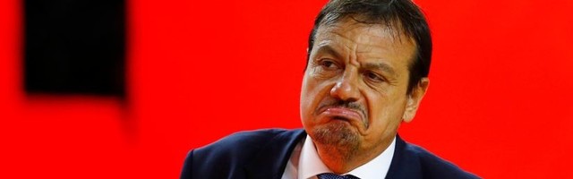Ergin Ataman izaziva Amerikance: Efes bi igrao plej-ofu NBA, dajte nam meč protiv njihovog šampiona