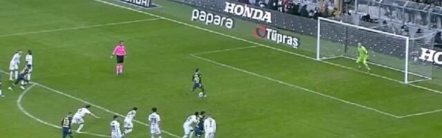 Asistencija, pa gol Tadića protiv Bešiktaša (VIDEO)