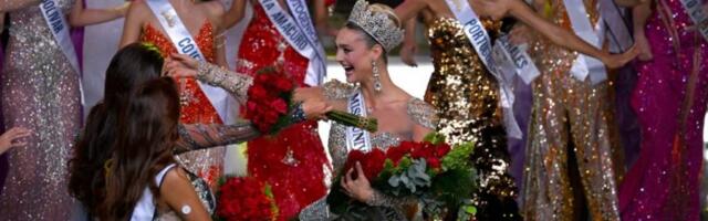 MISICI ISPALI ZUBI TOKOM OBRAĆANJA PUBLICI! Lepotica doživela STRAVIČNU NEPRIJATNOST, o njenoj REAKCIJI svi bruje!