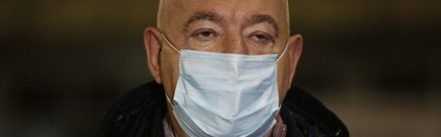 KORONA SE ŠIRI KAO POŽAR, OTRŽE SE KONTROLI! Mladi koji se nisu vakcinisali MOGU DA SE SUOČE SA OGRANIČENJIMA! Video