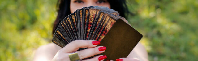 PROVERITE DA LI STE VI BAŠ TAJ SREĆNIK Ovaj horoskopski znak će imati najviše sreće u ljubavi u 2023. godini