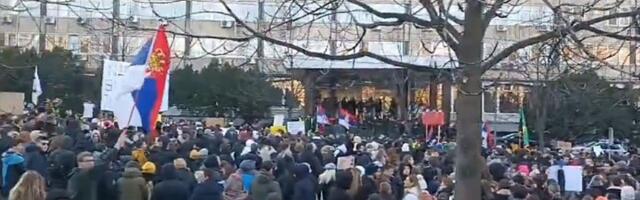 "PADA VLADA": Studenti ispred Ministarstva prosvete, imali poruku za Đukić Dejanović