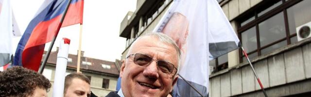 VOJISLAV ŠEŠELJ PREDLAŽE: Oduzmite decu onima koji su ih izveli na blokade