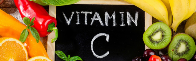 Na prvoj liniji odbrane od korone su vitamini C i D, evo gde ih ima najviše