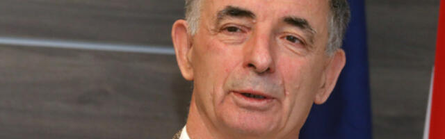 ​Пуповац: Време је развој лоших односа Хрватске и Србије заустави